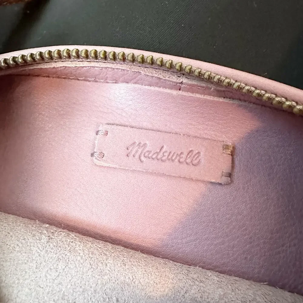 Madewell The Piazza Small Slouch Shoulder Bag Hobo Purse in Vibrant Lilac